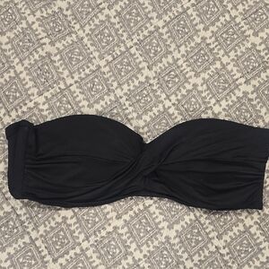 Black Strapless Twist Bandeau Top